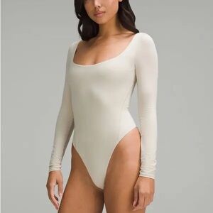 LULULEMON women’s Wundermost Ultra-Soft & Nulu Square-Neck Long-Sleeve Bodysuit